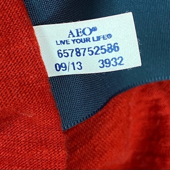 American Eagle Long Sleeve Athletic Fit Shirt - Picture 7 of 7